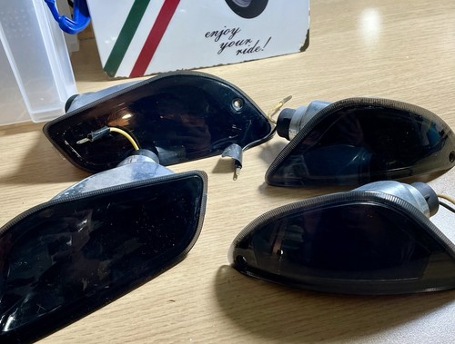 Piaggio vespa indicator - piaggio,
