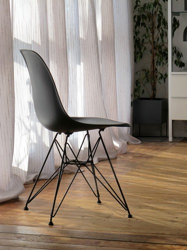 Eames dsr side - side, chair