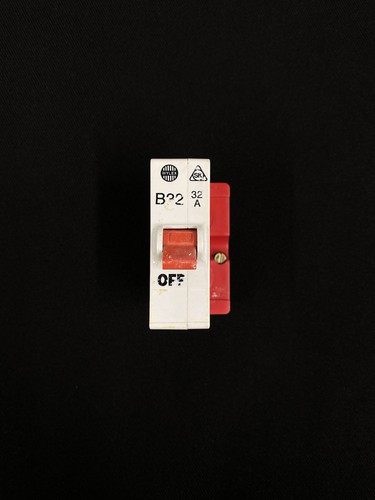 Wylex plug mcb and base - mcb,