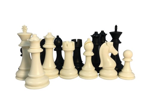 Heavily weighted plastic - plastic, chess