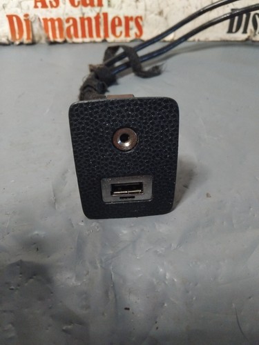 Ford fiesta mk7 aux usb - ford,
