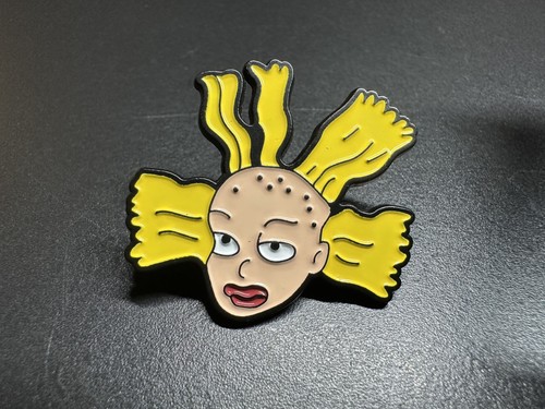 Cynthia doll pin badge rugrats - cynthia,