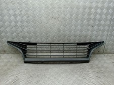 TOYOTA YARIS GRILLE FRONT
