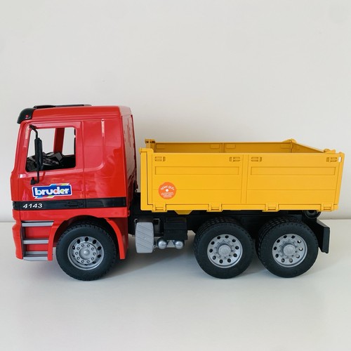 Bruder mercedes actros 4143 - mercedes,