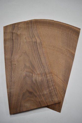Walnut veneer bundle 38 - walnut, –