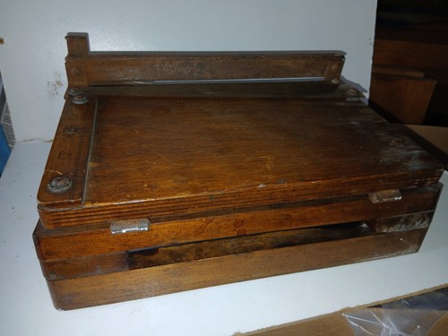 Vintage merretts wooden - merretts,