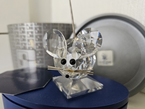 Swarovski crystal medium - swarovski,
