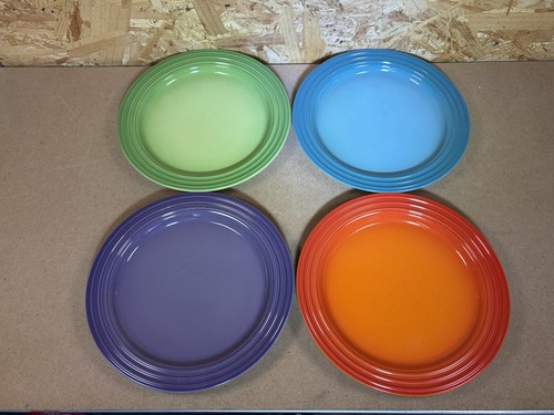Creuset 22cm plate - le,