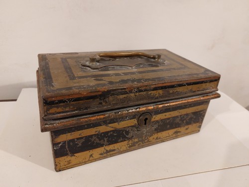 Vintage handmade secure - handmade,