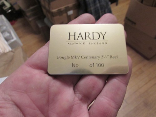 Vintage hardy gold - hardy, plaque