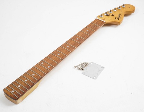 Squier strat fender - strat, by