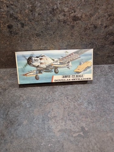 Airfix douglas skyraider - skyraider, 1/72