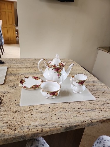 Royal albert old country roses - country,