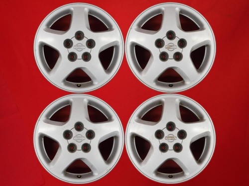 Set nissan genuine - nissan, aero