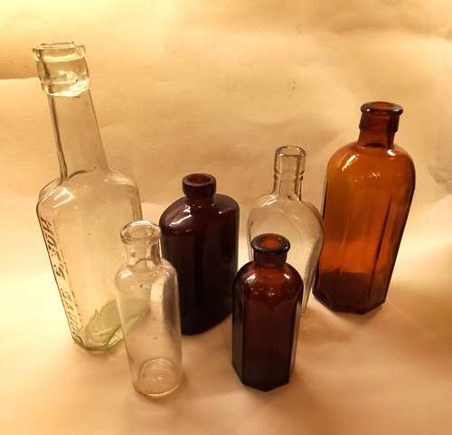 Vintage glass bottles 2 - 6, x
