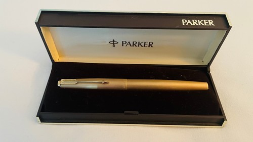 Cased vintage parker - cased, 45