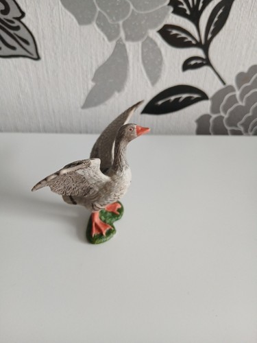 Schleich open winged goose - open,