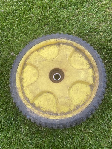 John deere lawn mower - mower, tyre