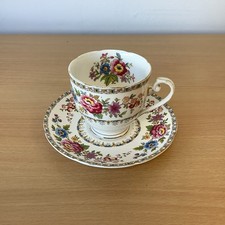 Lovely Vintage Royal Grafton Bone China Tea Cup & Saucer Malvern Pattern