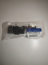 New Genuine Hyundai Bracket Fr