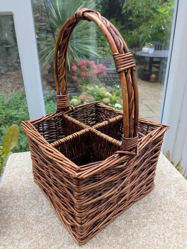 Wicker bottle wine carrier - wicker,