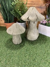 STONE GARDEN PAIR OF TRADITIONAL LARGE TOADSTOOL MUSHROOM 2 PIECE ORNAMENT