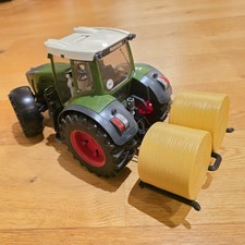 Bale Fork Fits Bruder Tractors