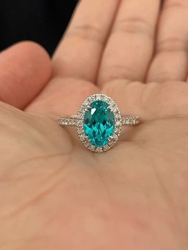 Natural aquamarine and - 5.60, ct