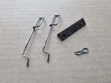 RENAULT 5 GT TURBO USED REAR BRAKE CALIPER PAD FITTING KIT ANTI RATTLE SPRINGS