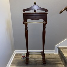 Vintage Bombay Co. Gentleman's