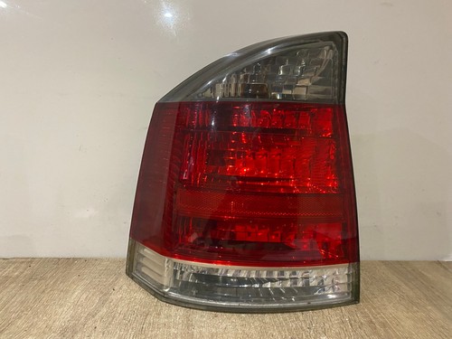 Vauxhall vectra rear light - c,