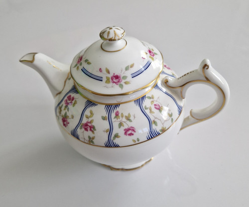 Coalport trellis rose floral - trellis,