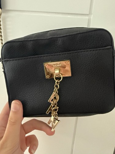 Dkny black pebbled leather - black,