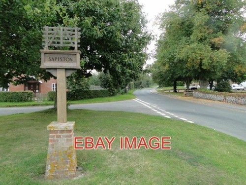 Photo sapiston village sign - ,