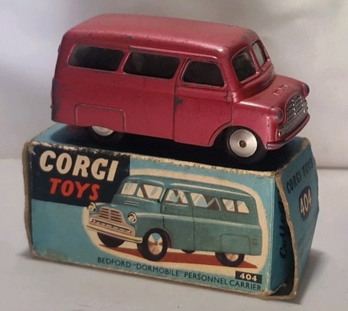 Corgi 404 bedford - corgi, dormobile
