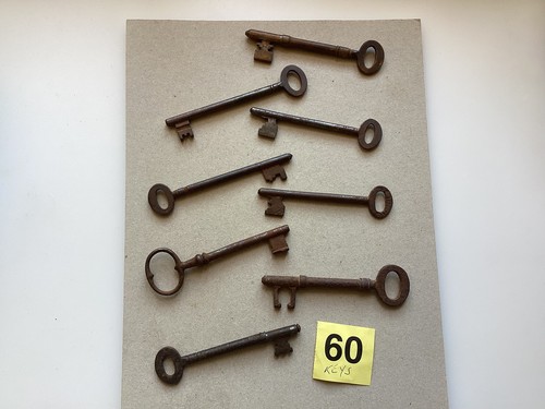 Joblot antique - of, (eight)