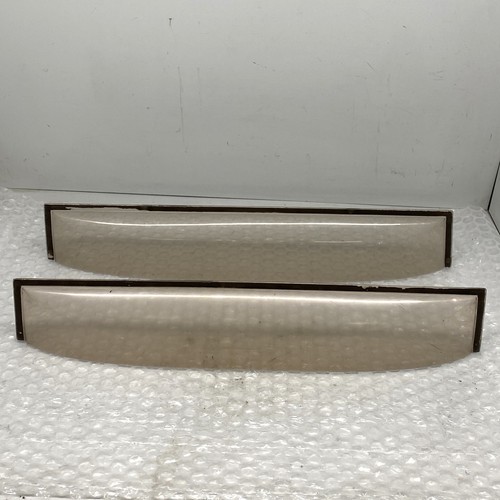 Wind deflectors rear door - wind, see