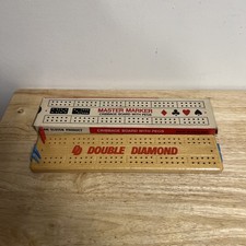 VINTAGE DOUBLE DIAMOND WOODEN