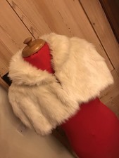 BEAUTIFUL FAUX FUR STOLE CAPE
