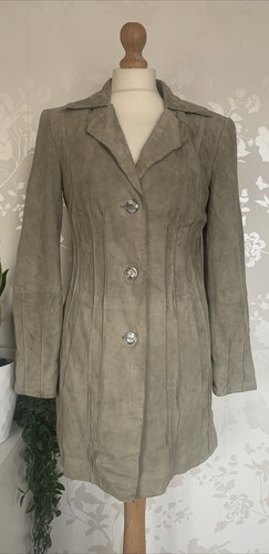 Madeleine goat velvet coat - goat,