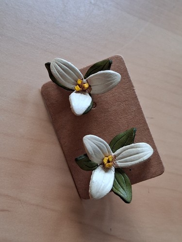 Vintage 1970s leather trillium - 1970s,