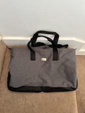 Hugo Boss Parfums Fold Up Holdall Bag With Shoulder Strap - Travel/Gym Bag Grey