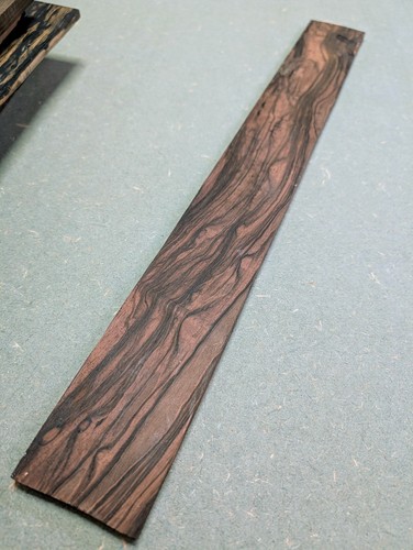 Mun ebony baritone guitar - ebony,