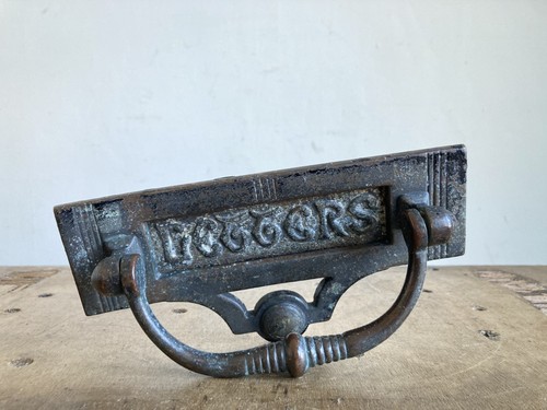 Cast iron letterbox knocker - iron,