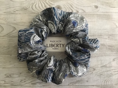 Liberty london hera peacock - liberty,