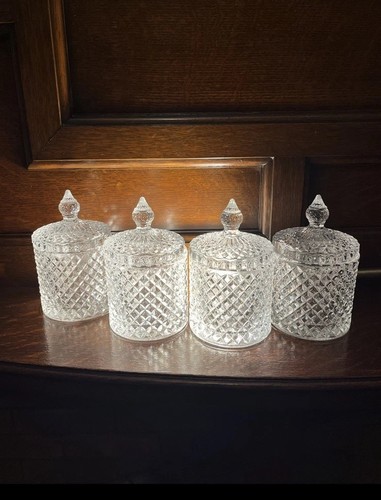 Piece vintage inspired cut - 4-piece,