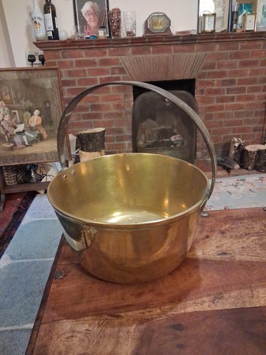 Large brass jam pan with - brass,