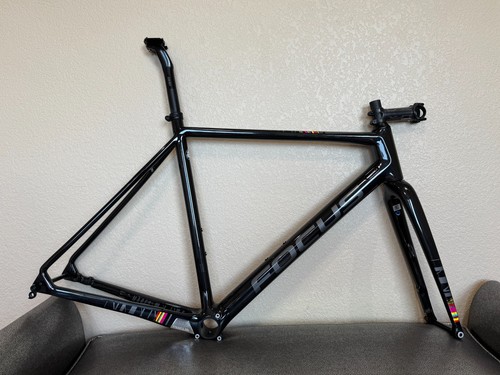 Focus mares carbon - mares,
