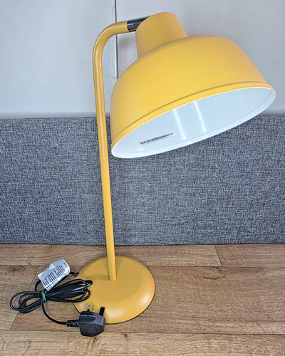 Retro yellow desk - retro, modern
