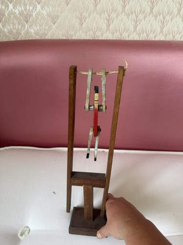 Vintage wooden toy squeeze - wooden,